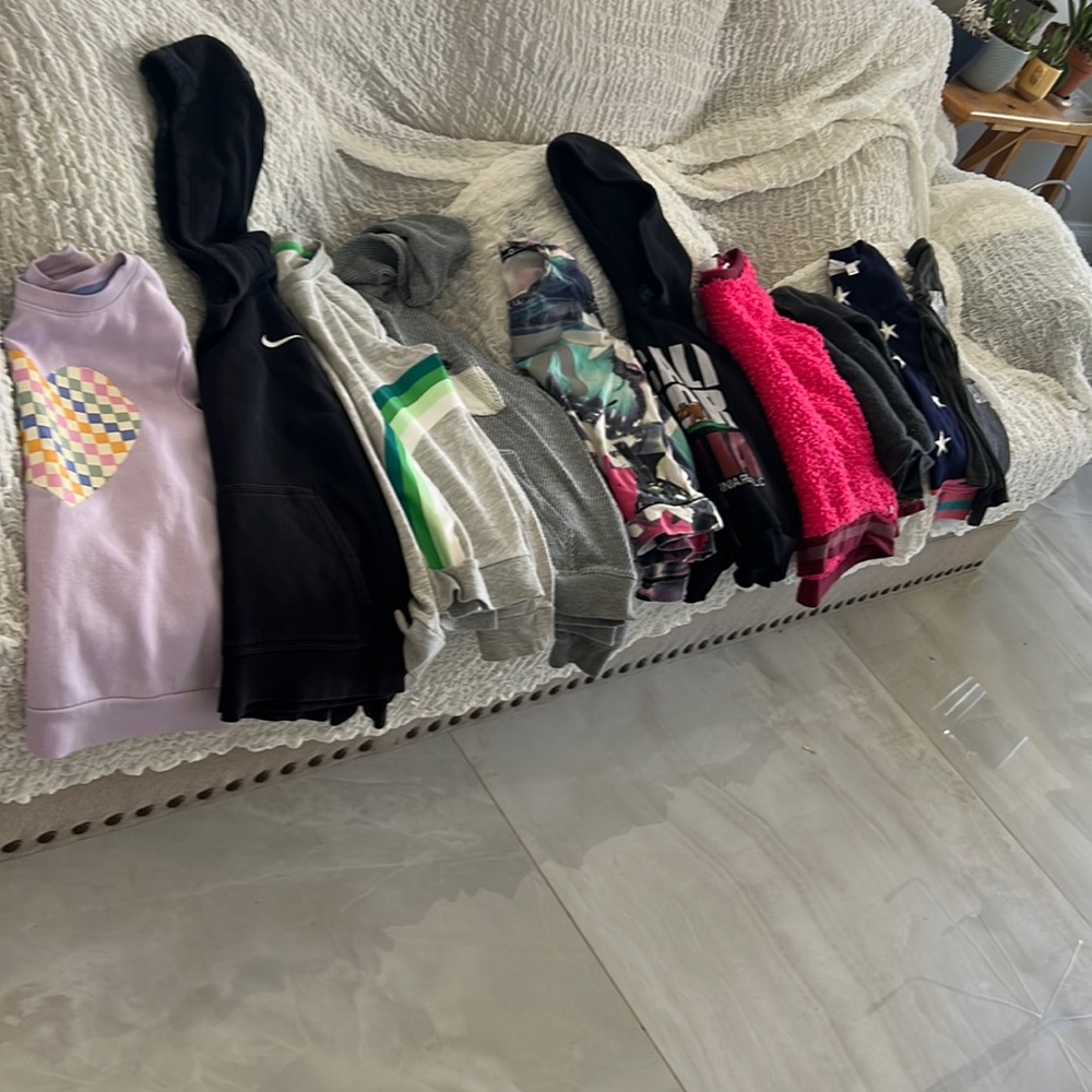 For 8 yo nine years of sweaters.